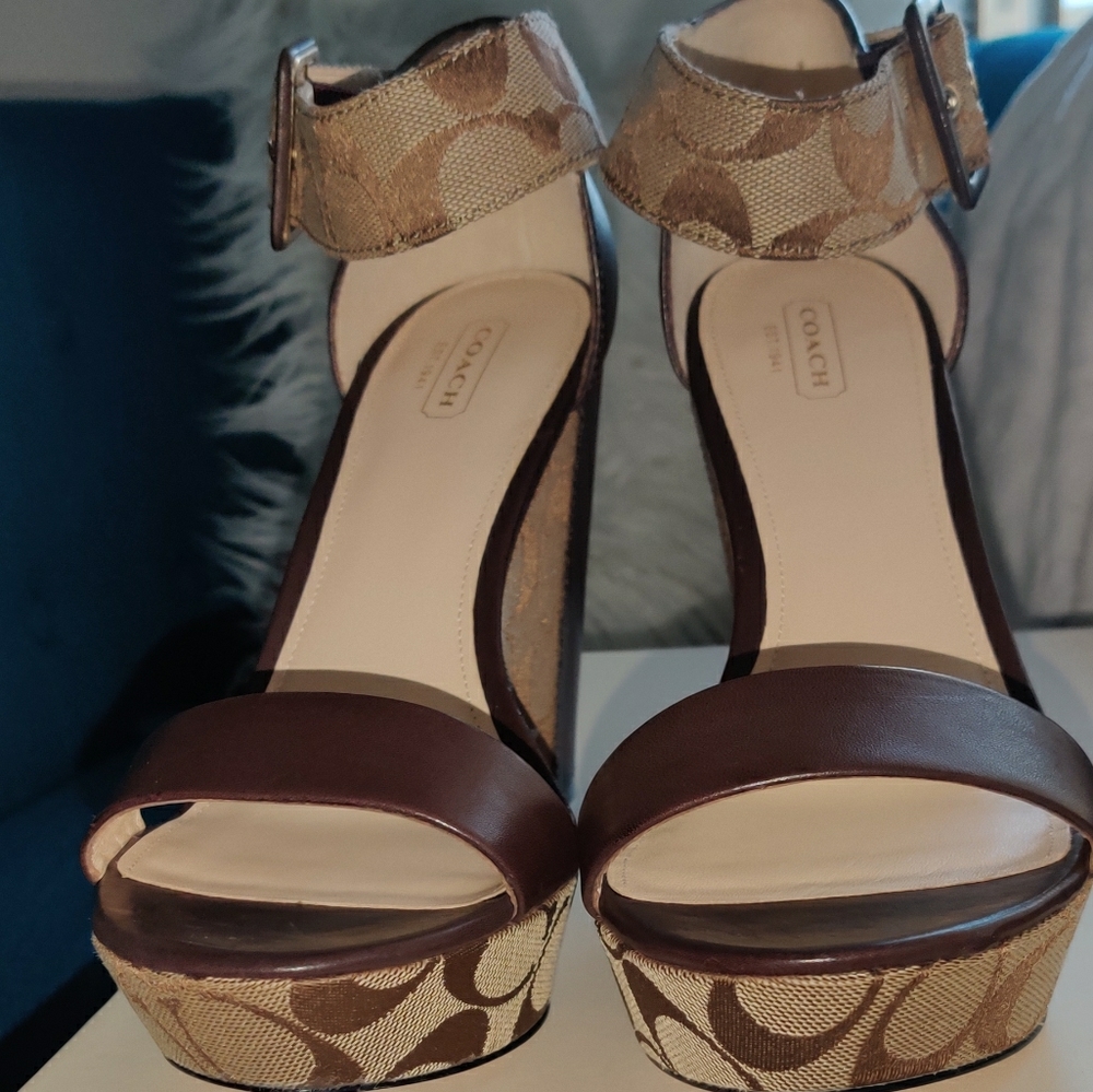 Coach  Sandals